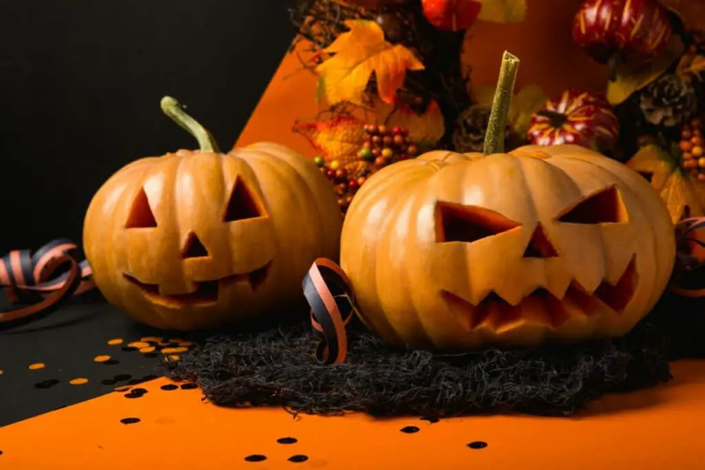 Preschool-friendly Halloween STEM ideas